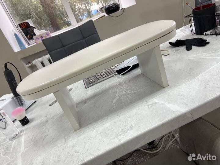 Подставка для рук маникюрная