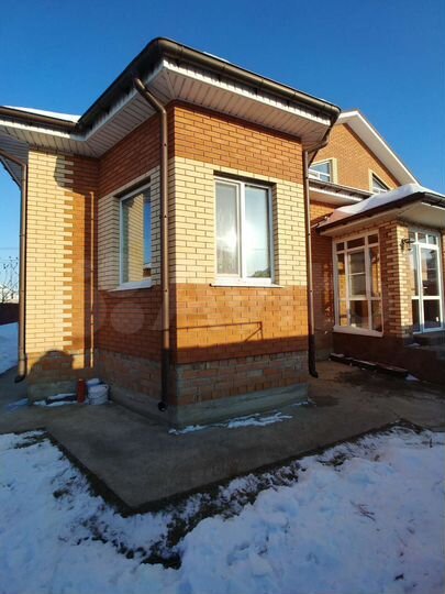 Дом 336 м² на участке 10 сот.