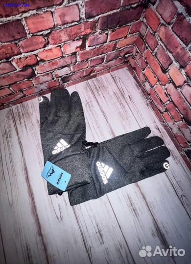 Перчатки adidas сенсорные