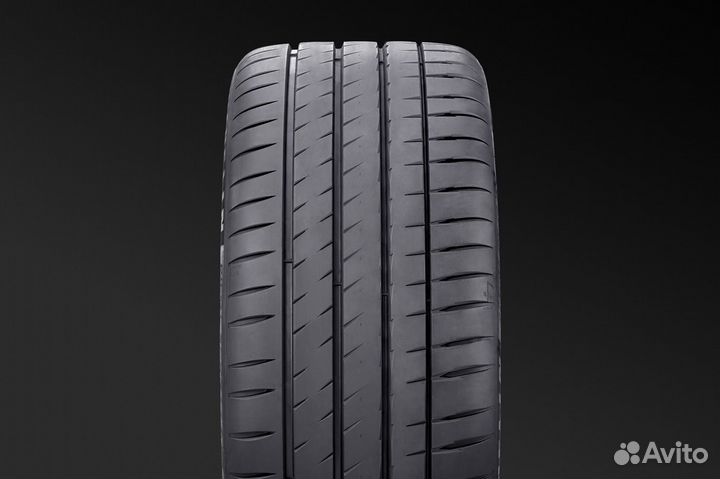 Michelin Pilot Sport 4 255/40 R18 99Y