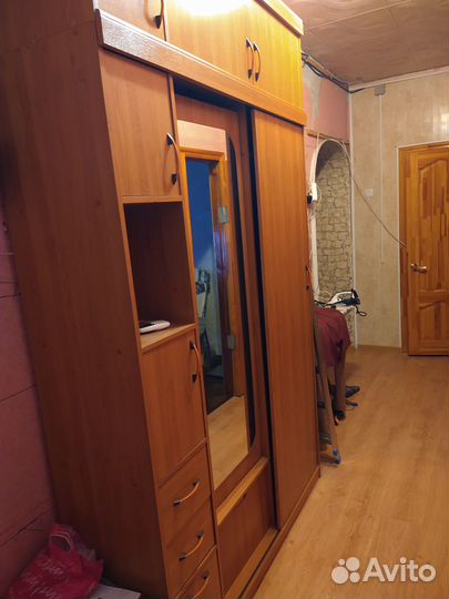 Продам шкаф