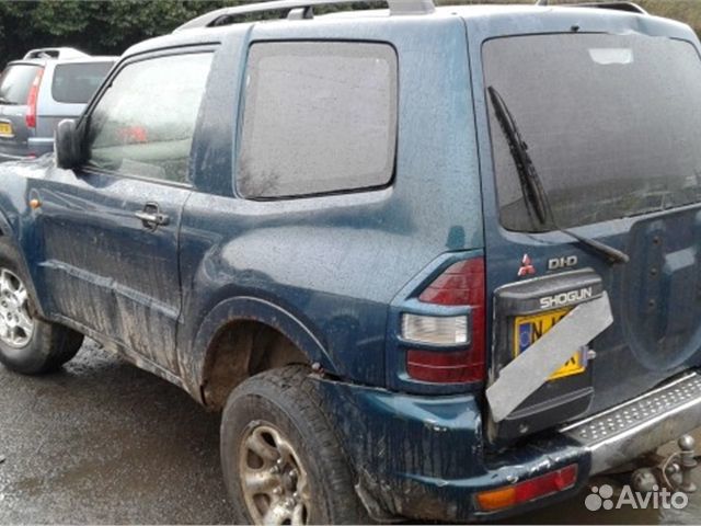 Разбор на запчасти Mitsubishi Pajero / Montero