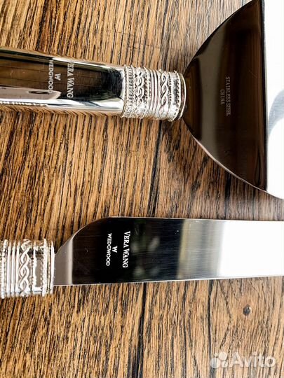 Набор свадебных приборов для торта Vera Wang лопат