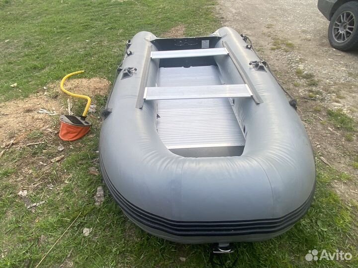 Надувная лодка