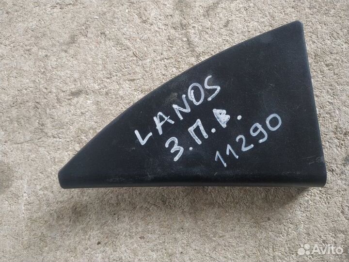 Накладка двери задняя правая Chevrolet Lanos