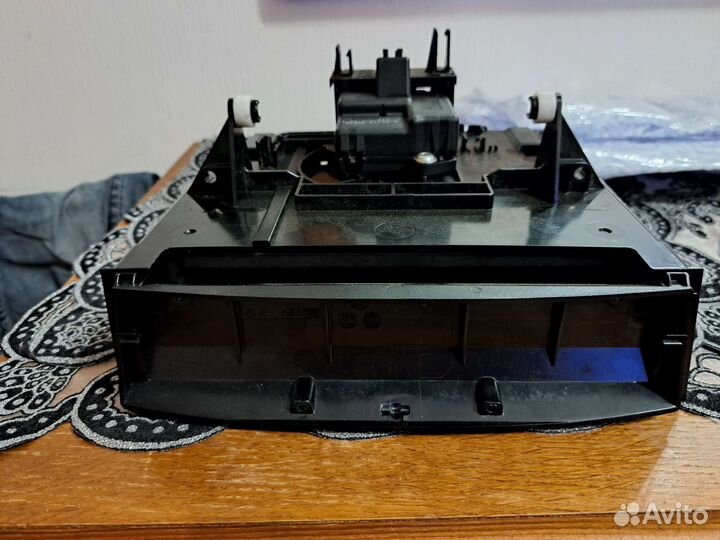 Корпус вещевого ящика W211