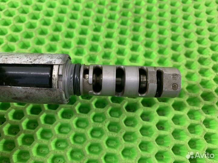 Клапан электромагнитный грм правый R