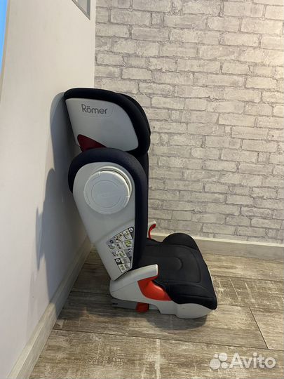 Детское автокресло 15 до 36 кг