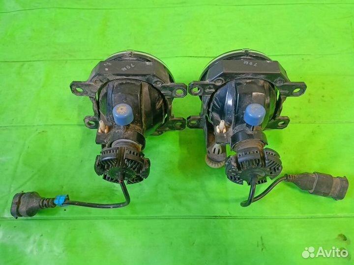 Птф передние комплект на Subaru Forester SJG 2013