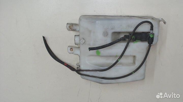 Бачок омывателя Nissan Note E11, 2006