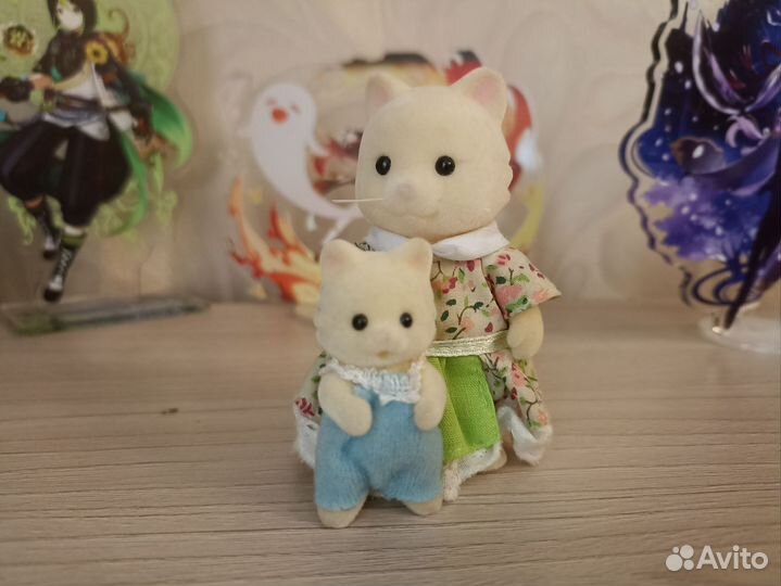 Sylvanian families семья фигурки