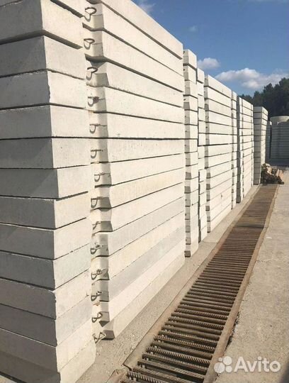 Плита дорожная многофункцинальная