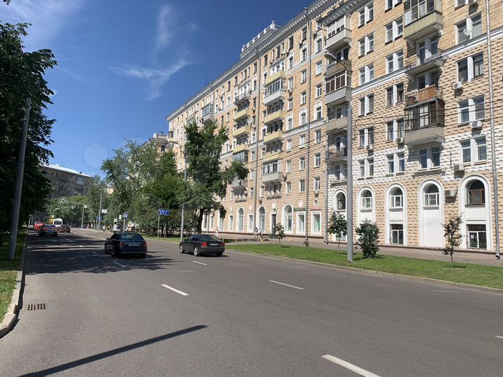 Торговая площадь, 600 м²