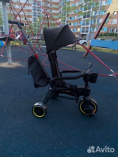 Велосипед трехколесный с ручкой, Luxmom S7