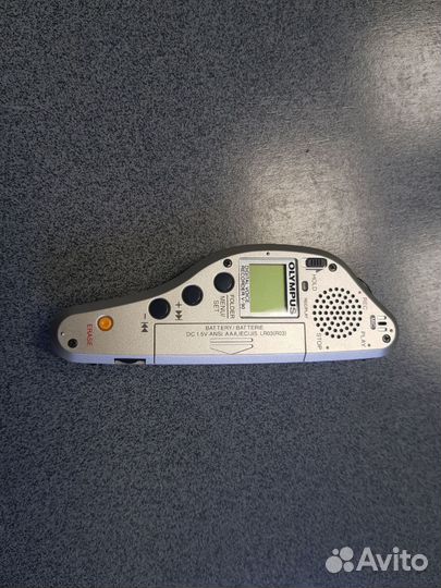 Цифровой диктофон Olimpus V-90 Deluxe