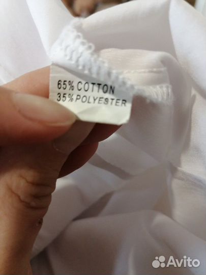 Белая школьная блузка