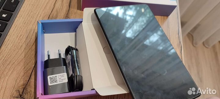 Планшет Lenovo tab m8