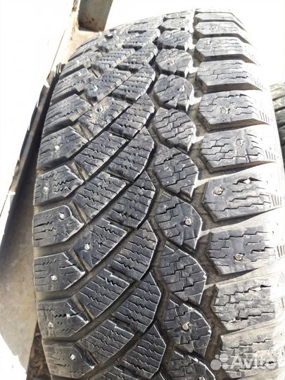 Gislaved Nord Frost 200 205/60 R16