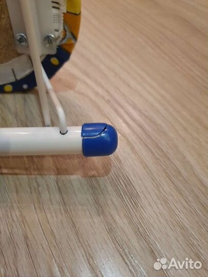 Маленькая гладильная доска для рукавов