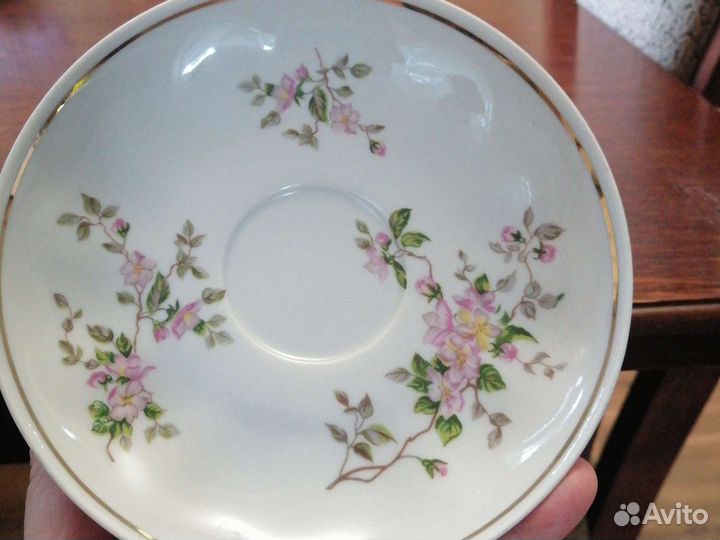 Тройка, Чашка с блюдцем дулево