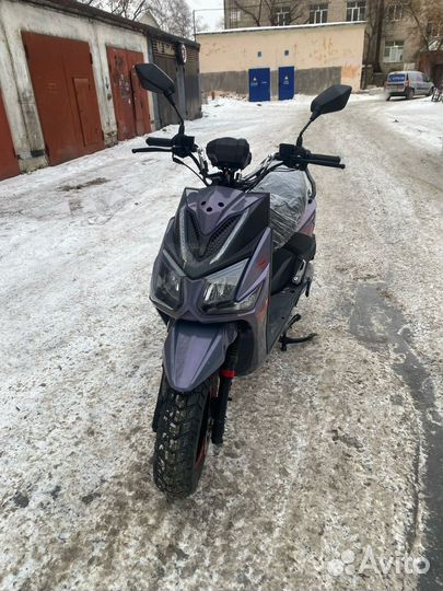 Скутер Jilang M8 125cc