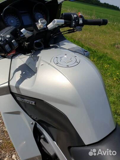 BMW K1200GT