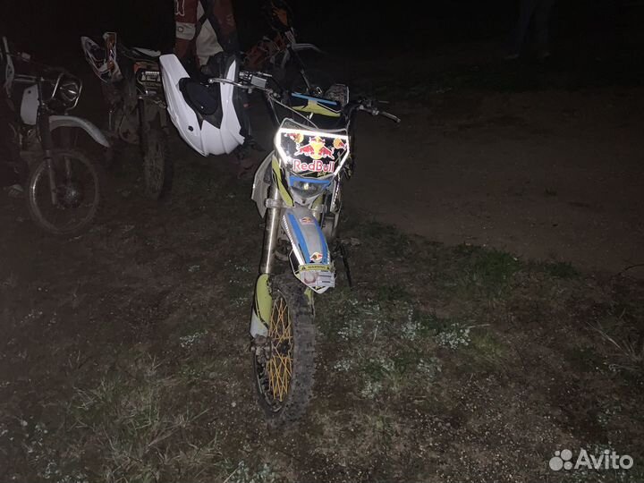 Kayo yx150em rolling moto