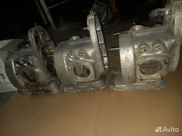 Безномерной картер мотоцикла Урал