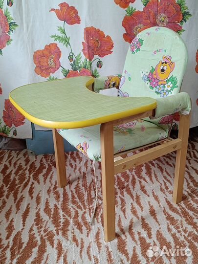 Детский стол и стул