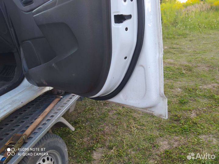 Дверь передняя Шевроле Кобальт