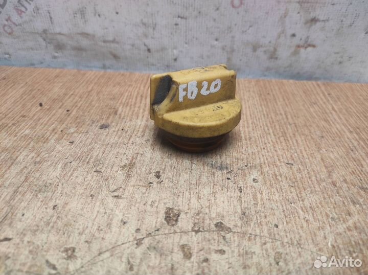 Крышка маслозаливной горловины Subaru XV (G33,G4