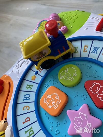 Развивающий столик baby go