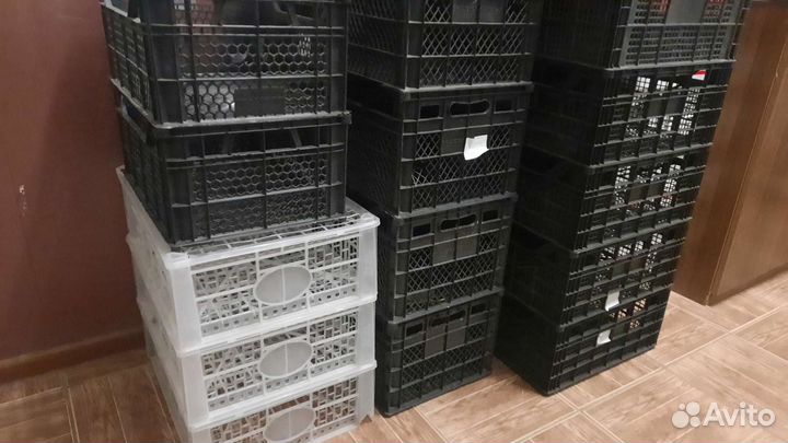 Пластиковые ящики