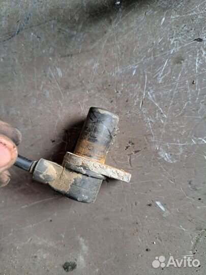 Датчик ABS задний левый Audi A4 B6