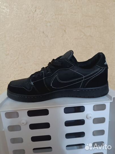 Кроссовки nike air jordan travis scott