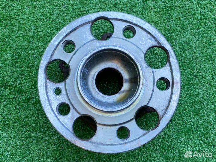 Ступица задняя Mercedes-Benz C-Class W205