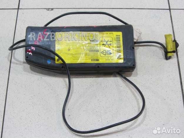 Подушка безопасности в сиденье переднее