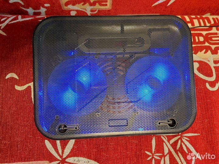 Подставки для ноутбука Buro,Cooler Master и мягкая