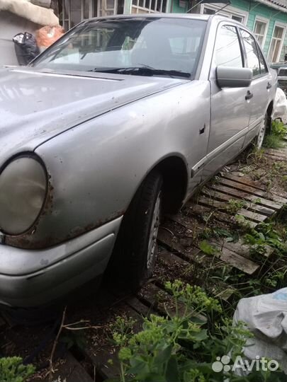 Mercedes w210 на запчасти