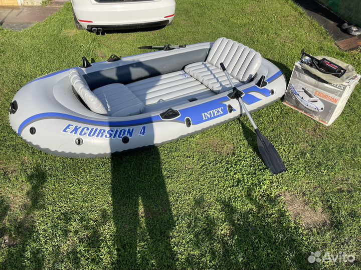 Лодка Intex Excursion 4