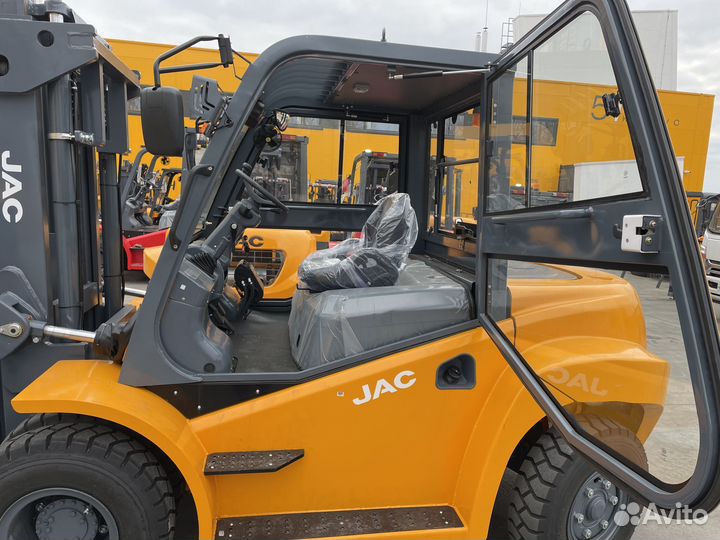 Вилочный погрузчик JAC CPCD50, 2023