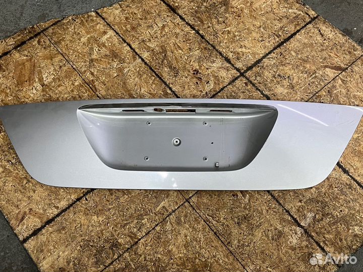 Накладка крышки багажника мерседес w211 рестайлинг