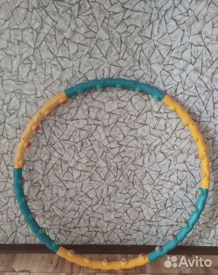 Обруч с массажными мячами