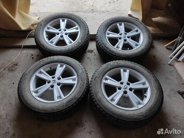 Зимний комплект колес Lexus NX, RAV4 и др