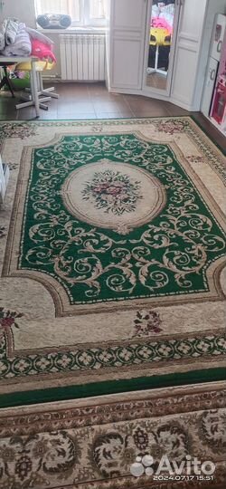 Большой ковёр