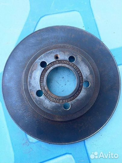 Диск тормозной задний 8E0615601M