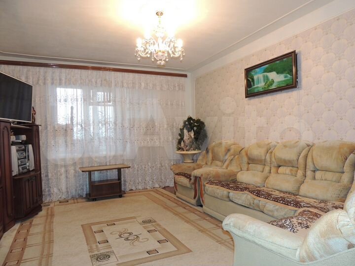 4-к. квартира, 90 м², 5/5 эт.