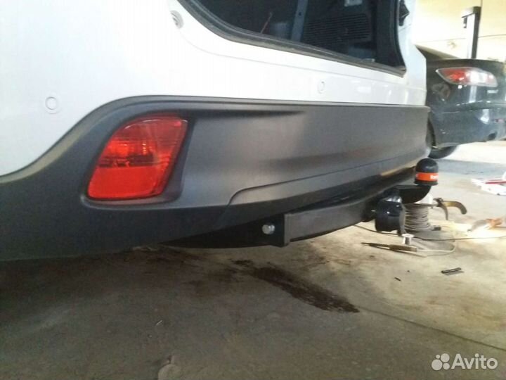 Фаркоп для Toyota Highlander