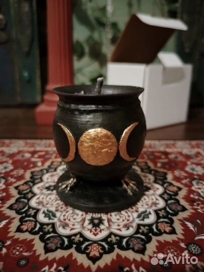 Ведьмин котелок свеча