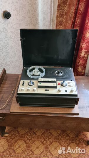 Катушечный магнитофонт приставка Маяк 203